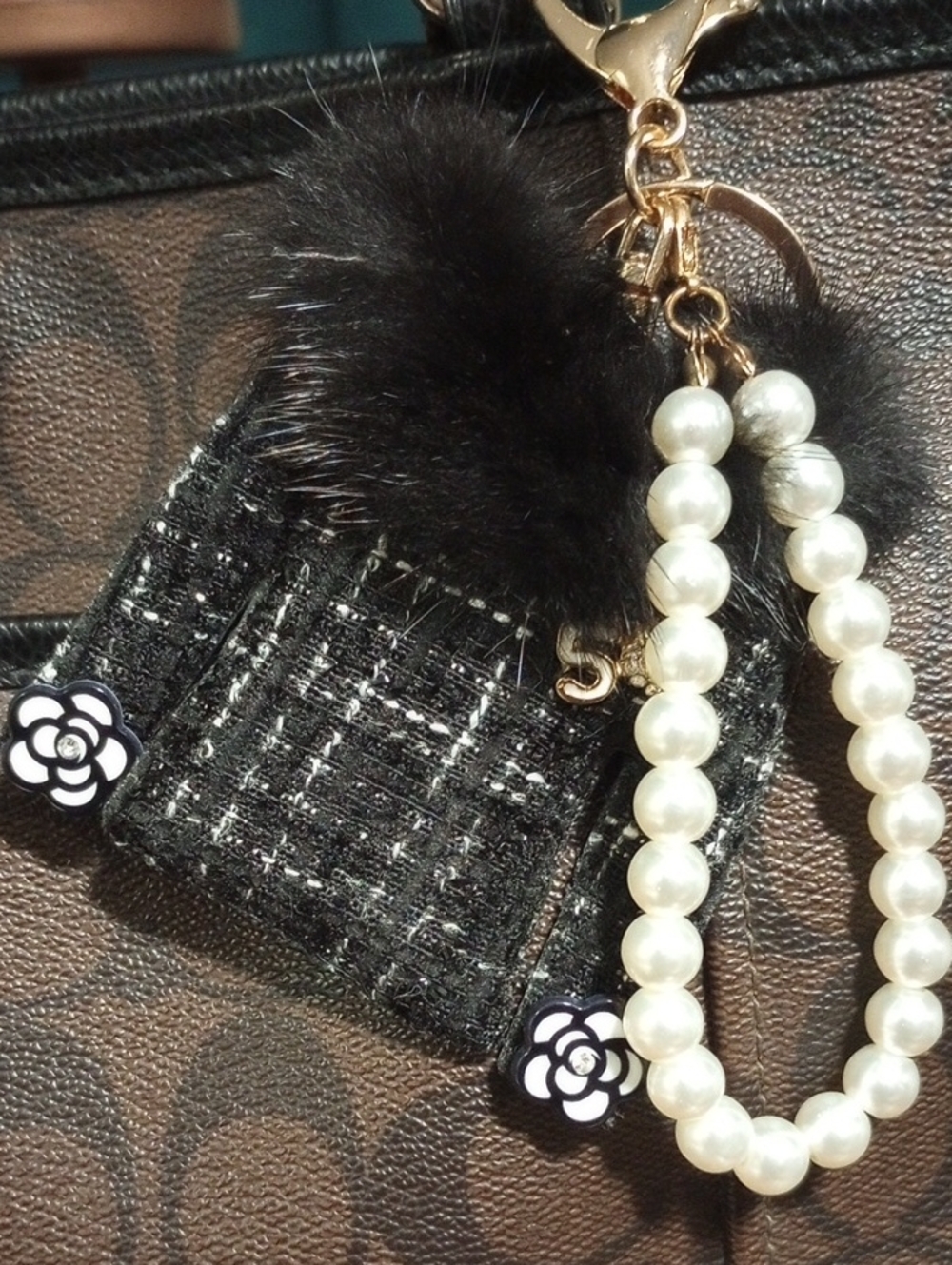 Tweed Bag Charm With Pearls - Picture 5 of 15